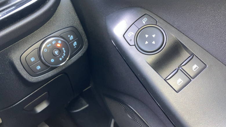 Ford Fiesta 1.0 EcoBoost 100 Trend 5dr Petrol Hatchback